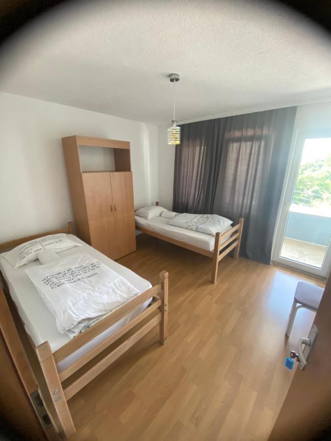 Hostel Heimli Prishtinë Luaran gambar